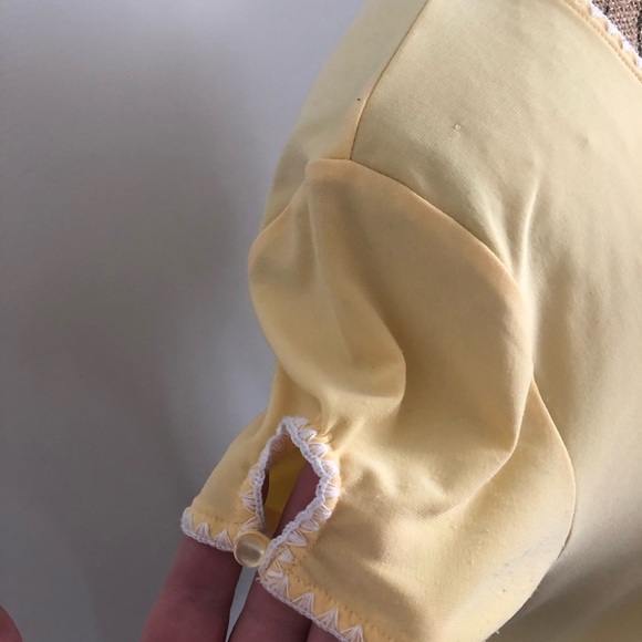 ⭕️ PRICE FIRM O Oscar de la Renta Small Petite Buttercup Yellow Short Sleeve Top - Picture 3 of 6